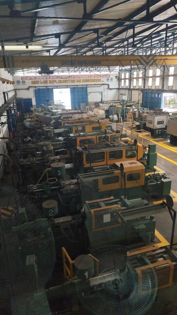 Área de producción e inyección de INELEC